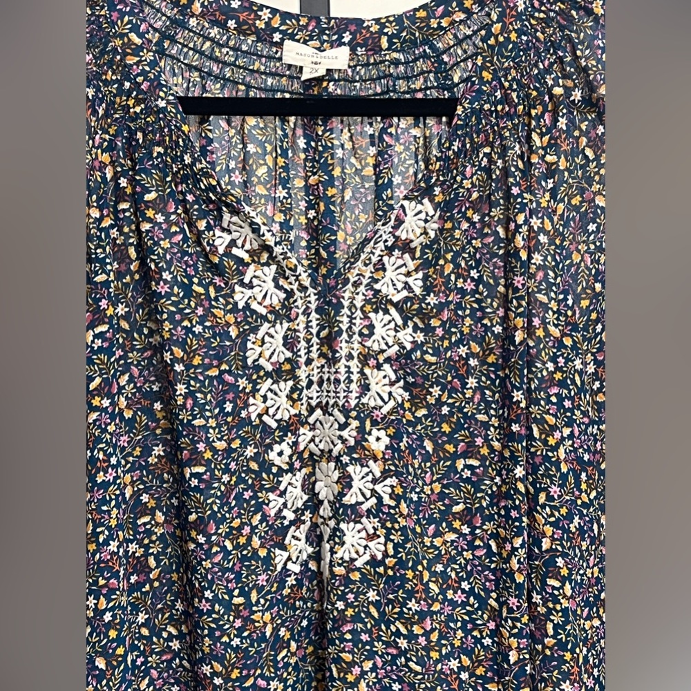 Boho top - Picture 3 of 3